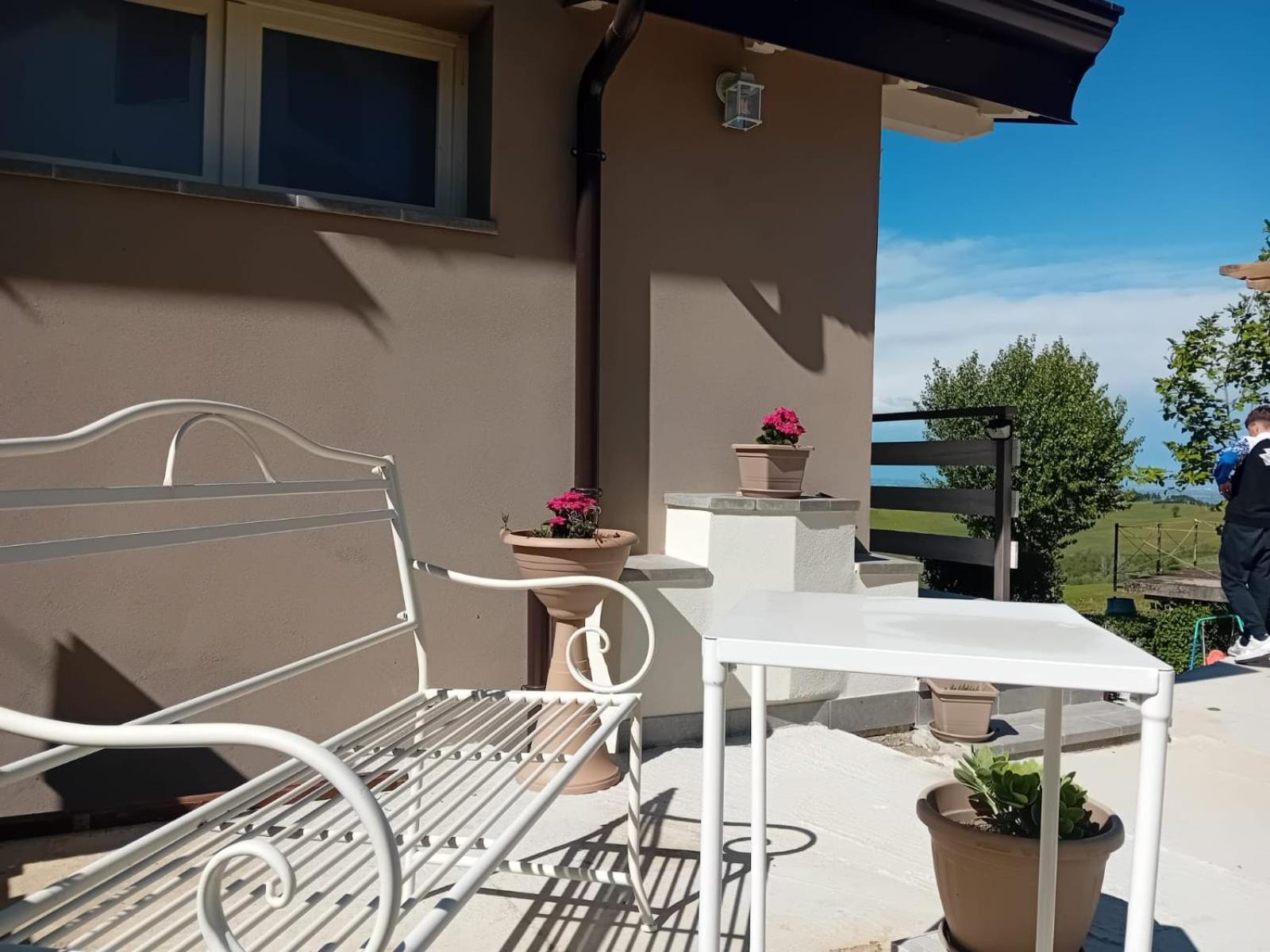 Villa Nife Tiny House - Secret Garden Montalbo Esterno foto