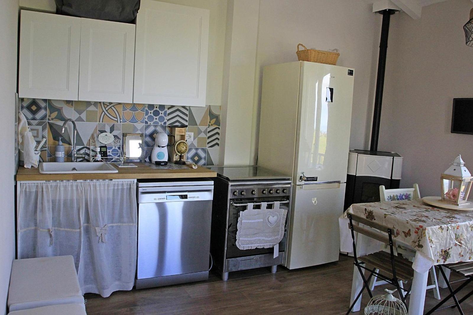 Villa Nife Tiny House - Secret Garden Montalbo Esterno foto