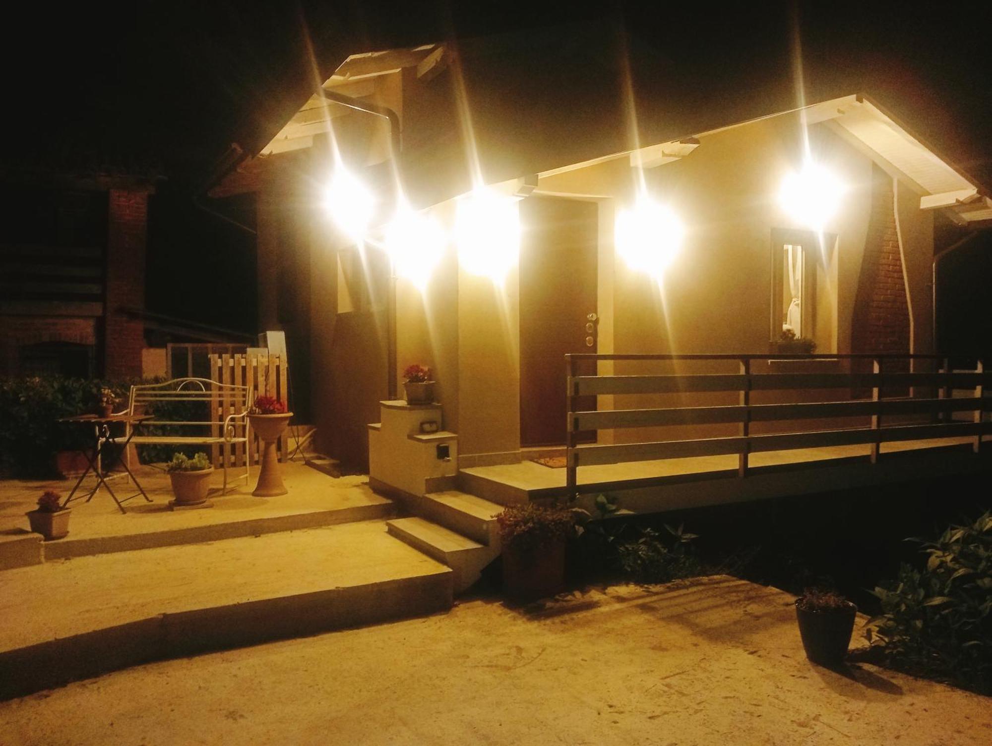 Villa Nife Tiny House - Secret Garden Montalbo Esterno foto